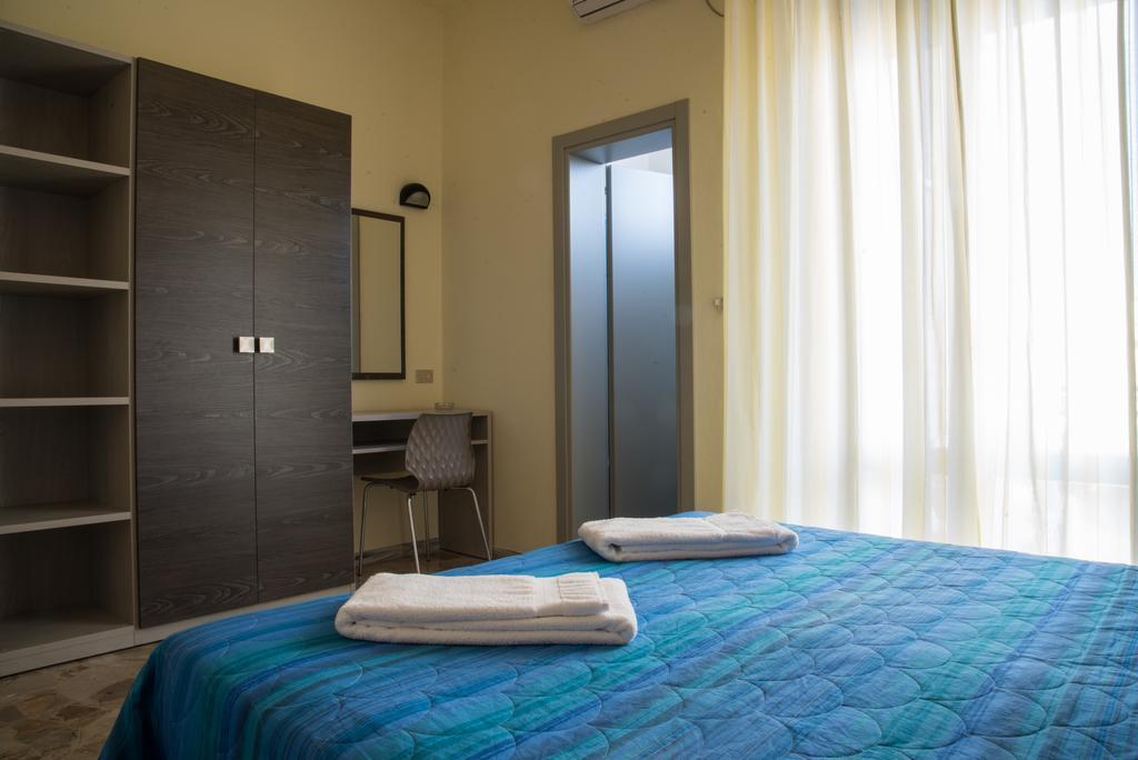 Hotel Mirage Bellaria-Igea Marina Eksteriør billede