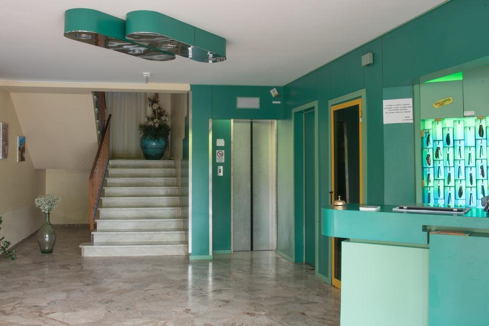 Hotel Mirage Bellaria-Igea Marina Eksteriør billede