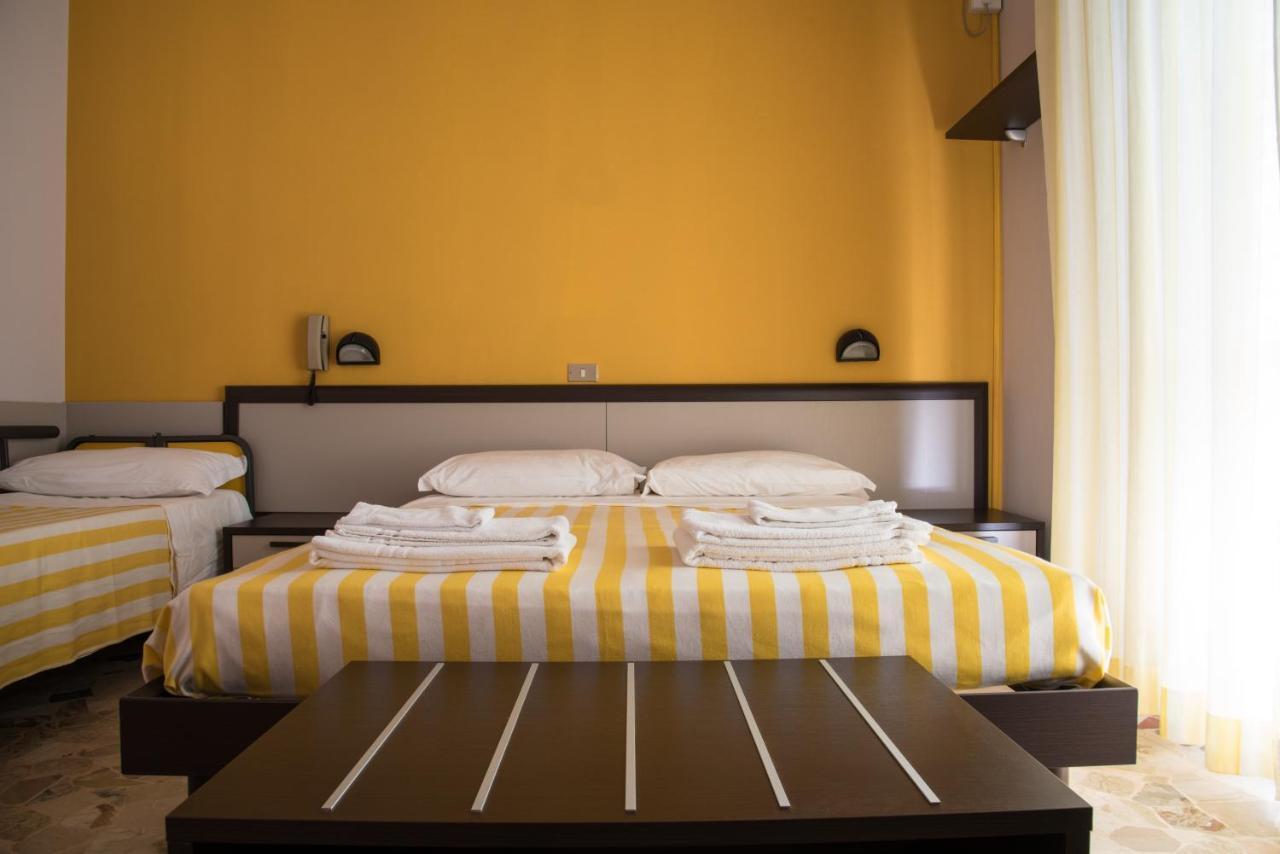 Hotel Mirage Bellaria-Igea Marina Værelse billede